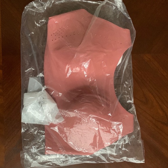 Lululemon Air Support-High Support Bra, Brier Rose/Pink Puff, 36D - Picture 5 of 5